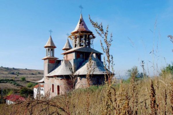 Mănăstirea Strunga îşi serbează hramul de Buna Vestire
